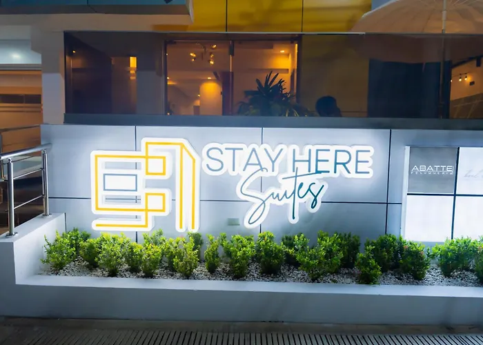 Hotel Stay Here Suites Santo Domingo