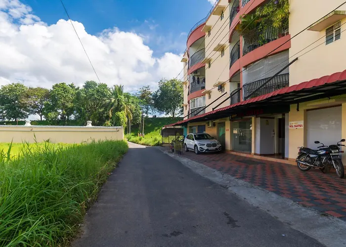 Sancta Maria Airport Hotel Kochi