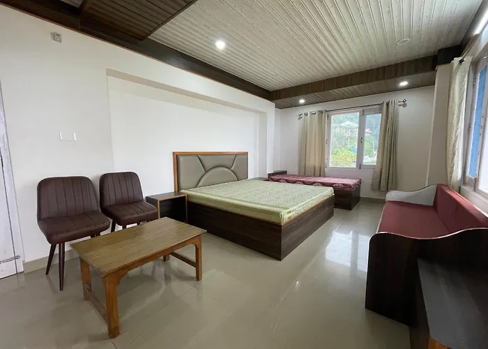 Hotel Jeevan Jyoti Sarahan