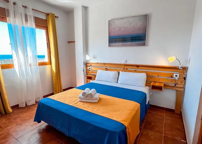 La Tortuga Lodging Rooms Tarifa