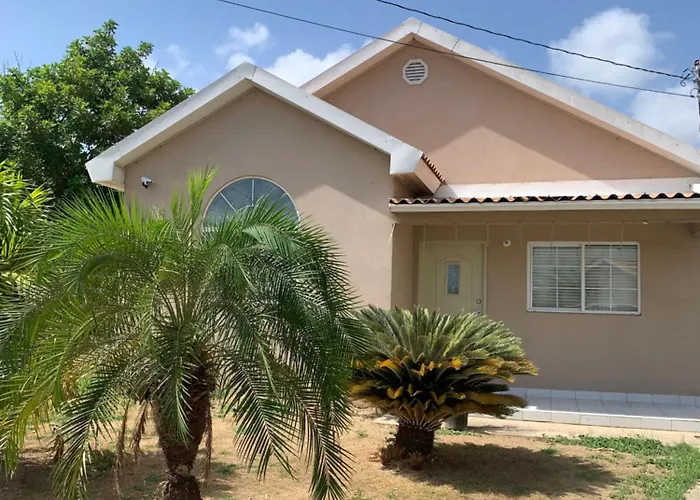 Caribbean Escape Hotel Portmore