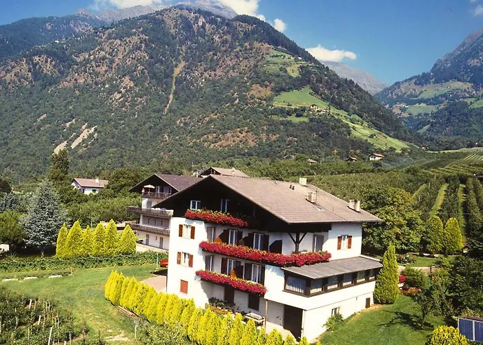 Bed and Breakfast Pföstlhof Partschins