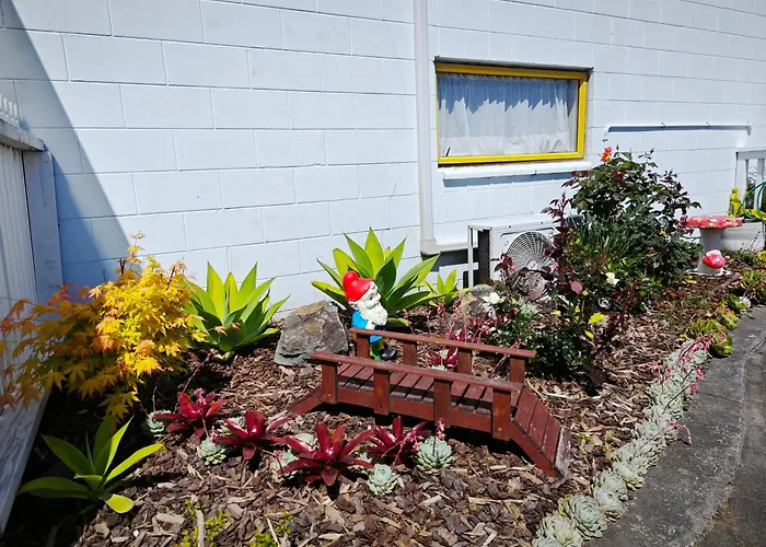 Accommodation Te Puna Tauranga