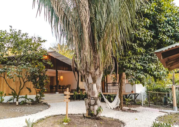 Cuatro Vientos Lodge & Apartments - Santa Teresa, Cr Playa Santa Teresa 