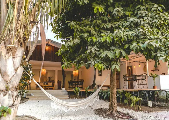 Cuatro Vientos Lodge & Apartments - Santa Teresa, Cr Playa Santa Teresa 
