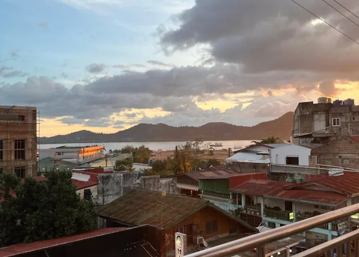 Islanders Inn - Coron
