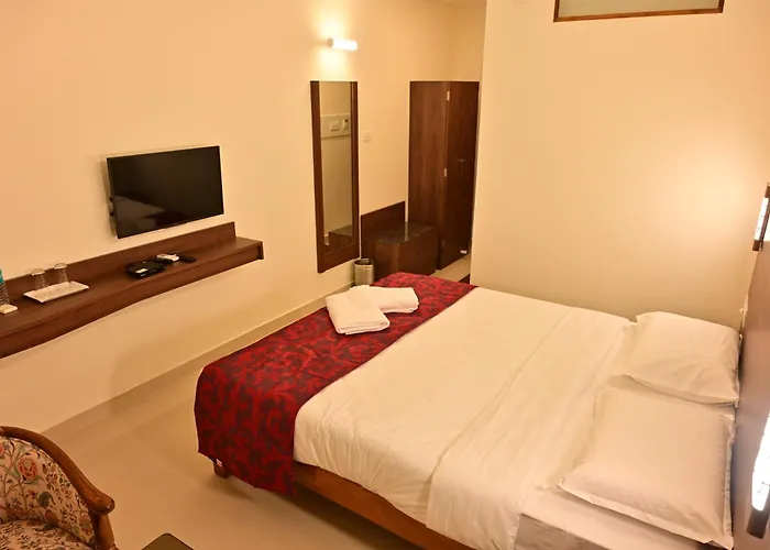 Poorva Residency Hotel Hassan