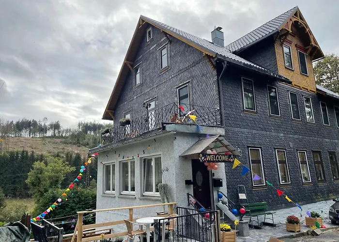 Antique Hotel Am Bahndamm Schmiedefeld am Rennsteig