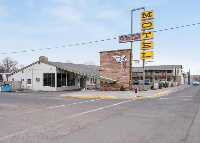 Silver Spur Motel Burns