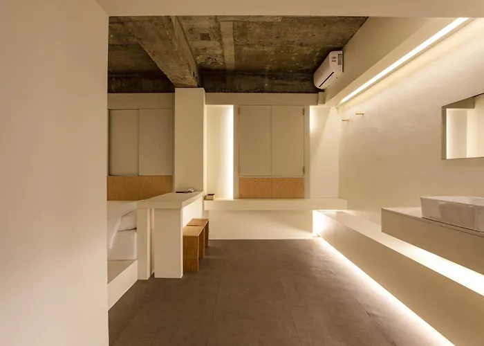 Ado Hotel Seoul