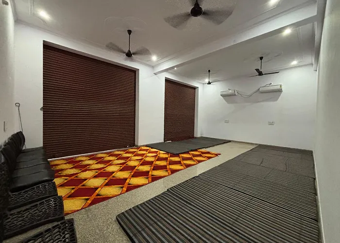 Hotel Raghunath Palace Khatu