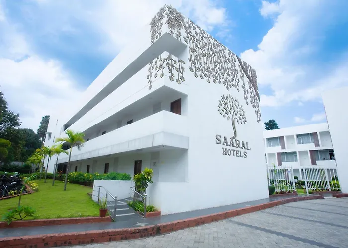Saaral Resorts & Hotels Pvt Ltd Kuttālam
