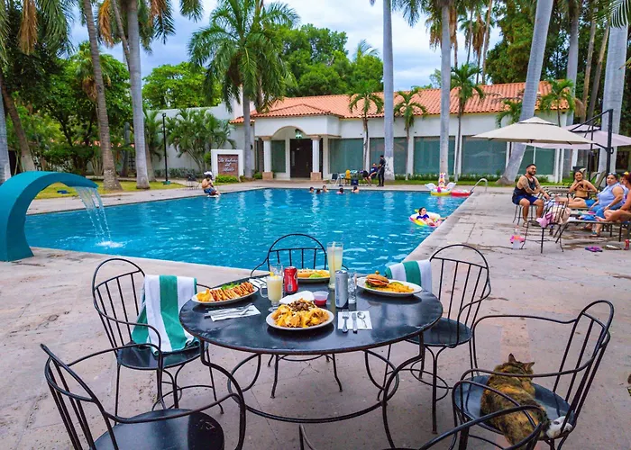 Inhouse Select Hacienda Tres Rios Hotel Culiacán