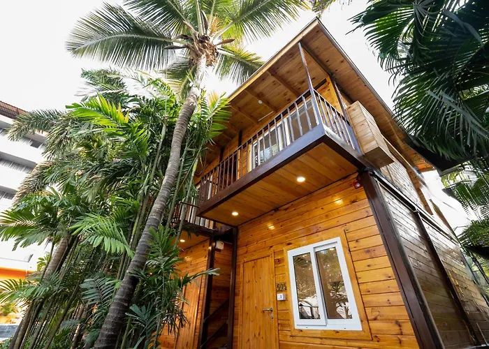 Sinq Party Hotel - No Male Stags Allowed Candolim