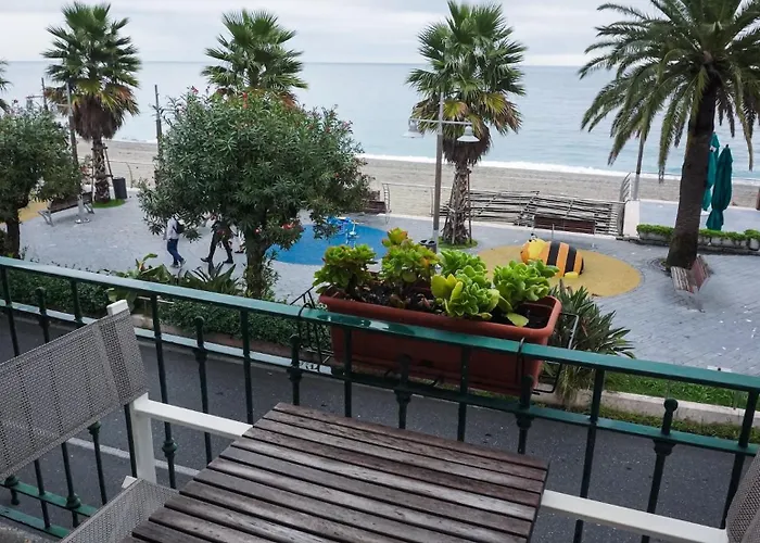 Ca' De Tobia Bed & Breakfast Noli