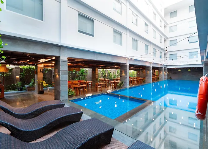 Swiss-Belexpress Kuta Legian Hotel