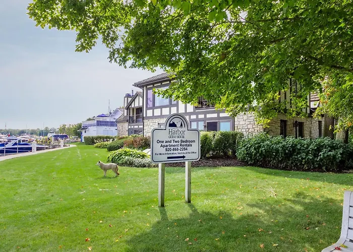 Harbor Guest House Fish Creek