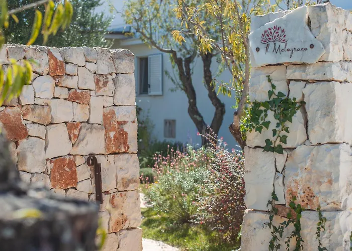 Dimora Il Mandorlo Con Jacuzzi Riscaldata Ostuni