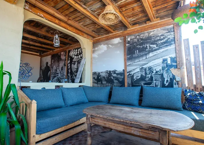 Anza Surfhouse Bed & Breakfast Agadir