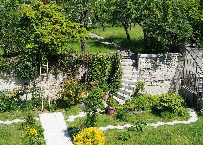 Le Jardin des Lys - Chambre d'hôte ou Appartement La Roche-Posay