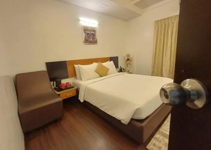 D And A Boutique Hotel Perungudi Chennai