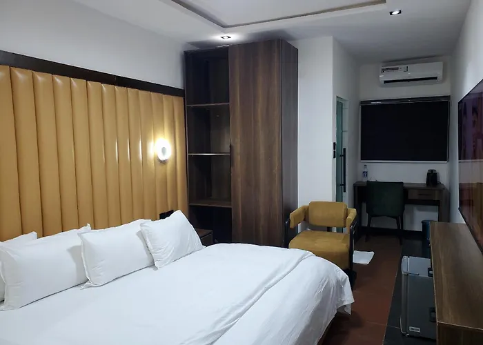 Hotel 35 Embassy Lagos