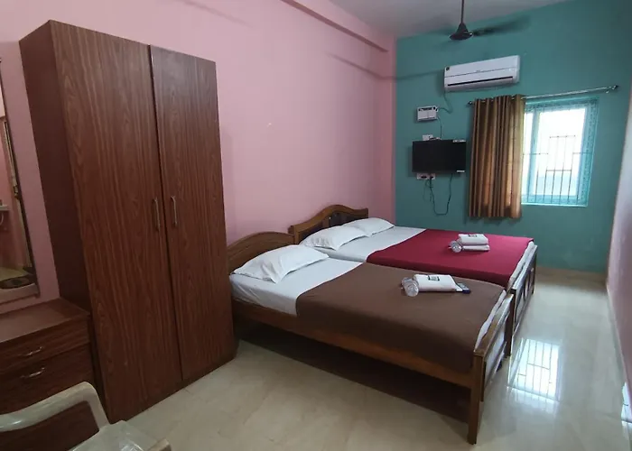 Sudhara Residecy Hotel Tirukkadaiyur