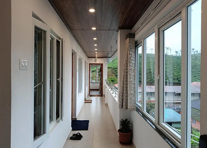 Hornbill Castle Bed & Breakfast Valparai
