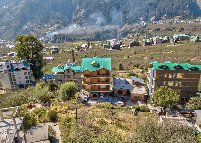 Golden Peak Manali Hotel