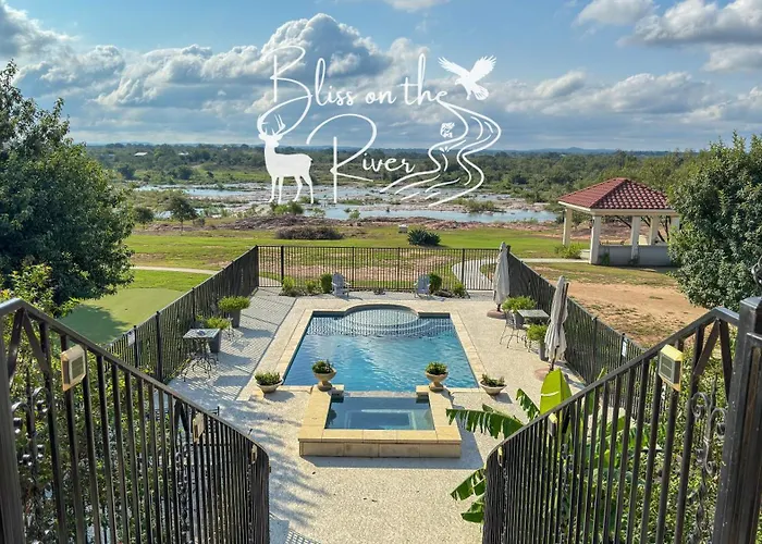 Bliss On The River Llano