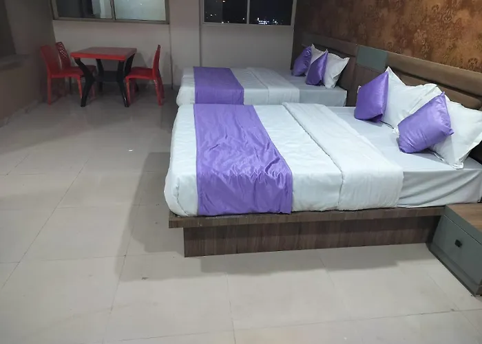 Hotel Nr Nayan Residency Ahmedabad