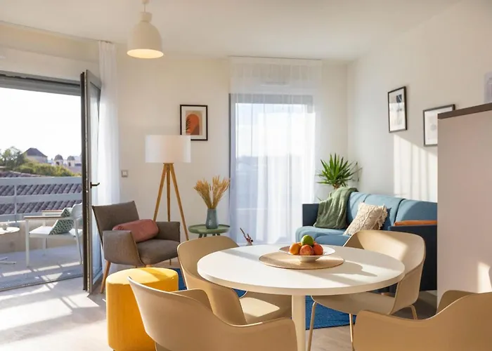 Aparthotel Oh Activ Nîmes