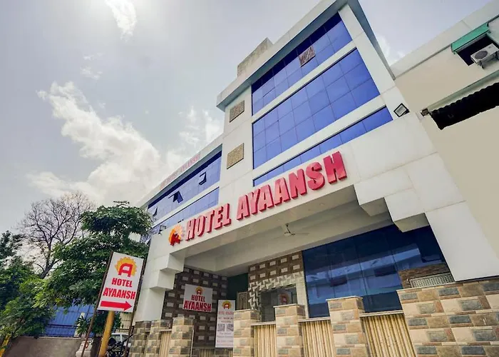 Hotel Ayaansh Vadodara