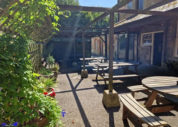 The Royal Oak Hotel Corsham