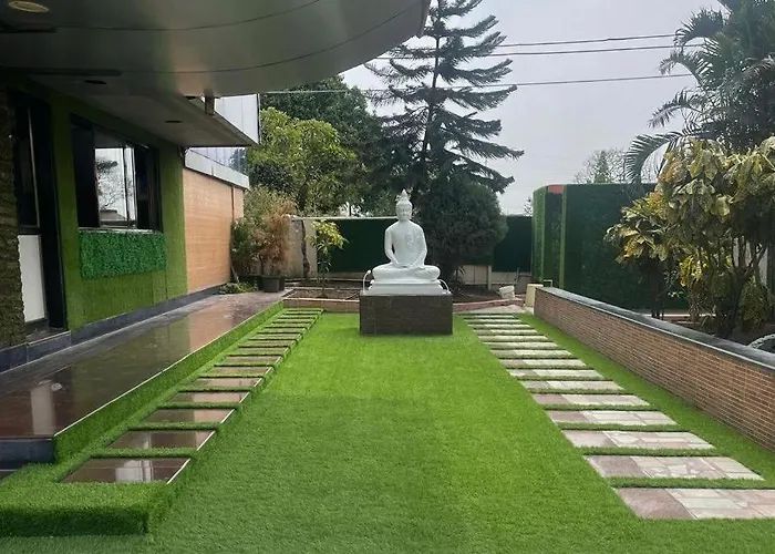 Sai Samrat Hotel Shirdi