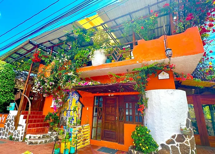 Casa Del Lago Lodging House Puerto Ayora 