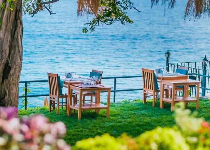 Sardunya Otel Arka Bina Kaş