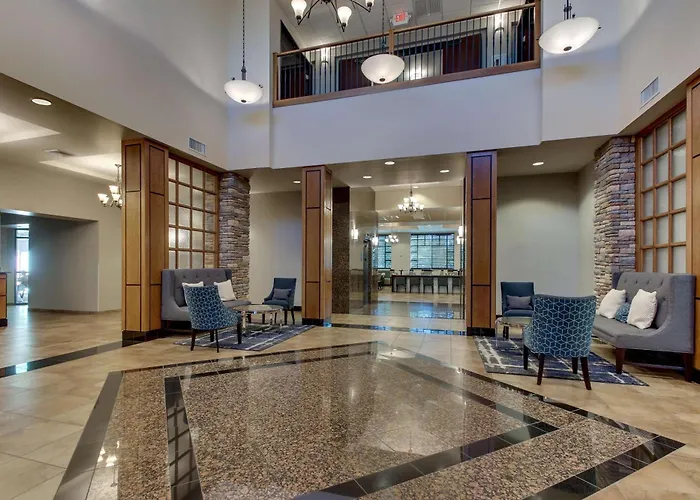 Drury Inn & Suites Phoenix Happy Valley