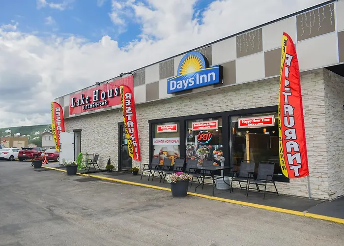 Days Inn By Wyndham Sylvan Lake