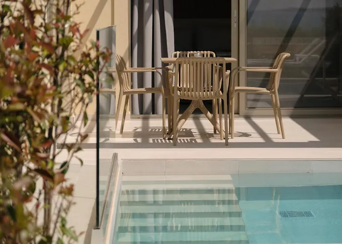 Hotel Athina Agios Stefanos Avliotes 