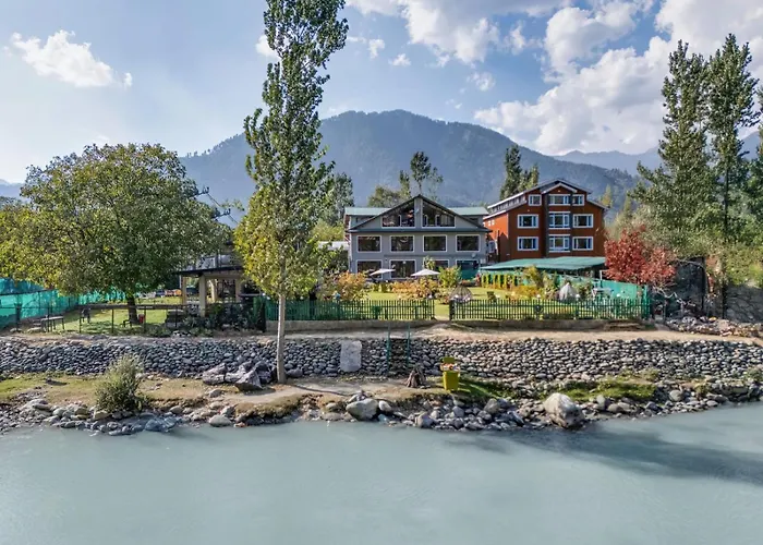 Hotel River View Resort Pahalgam
