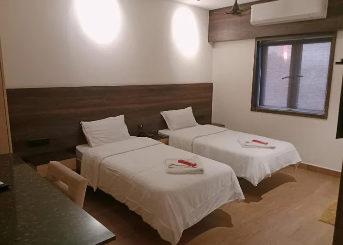 Ant Biz Rooms Near Chennai Trade Centre