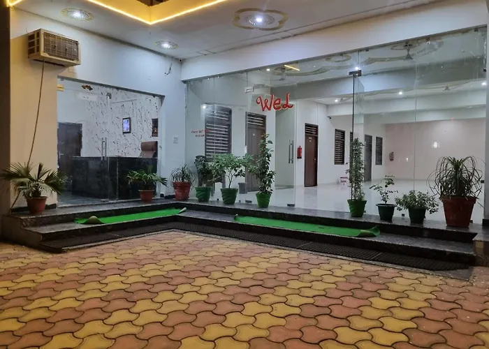 Vrindavan Bhakti Bhavan- Near Prem Mandir By Mukund