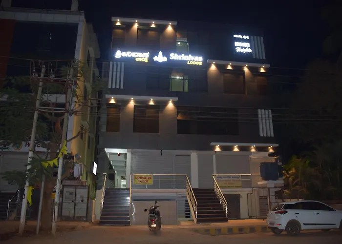 Shrinivas Lodge Dharwad