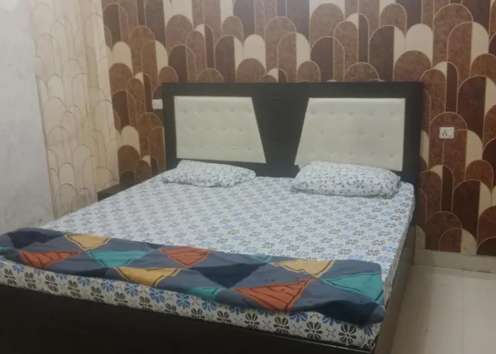 Shri Ramlala Dharmshala Hotel Ayodhya