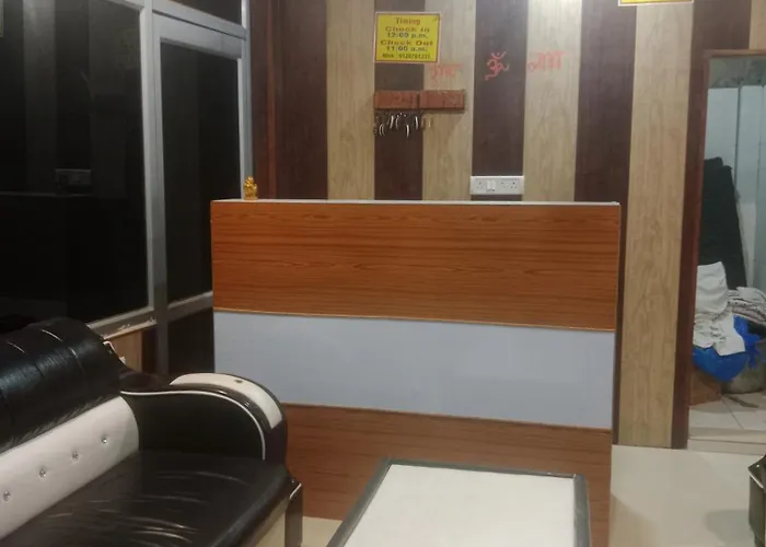 Shri Ramlala Dharmshala Hotel Ayodhya