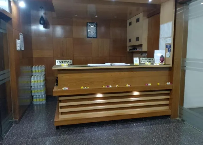 Shrinivas Lodge Dharwad