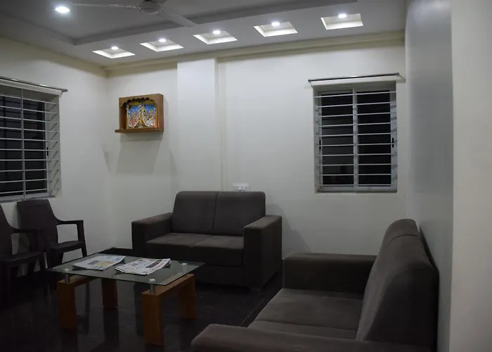 Shrinivas Lodge Dharwad