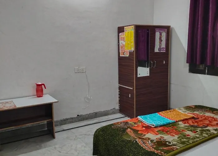Shri Ji Kripa Kunj Hotel Vrindavan