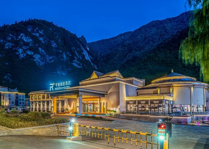 Qianhe Rezen Hotel Jiuzhaigou